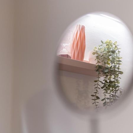 Le Fantasie Di Tizi Alpignano Buitenkant foto